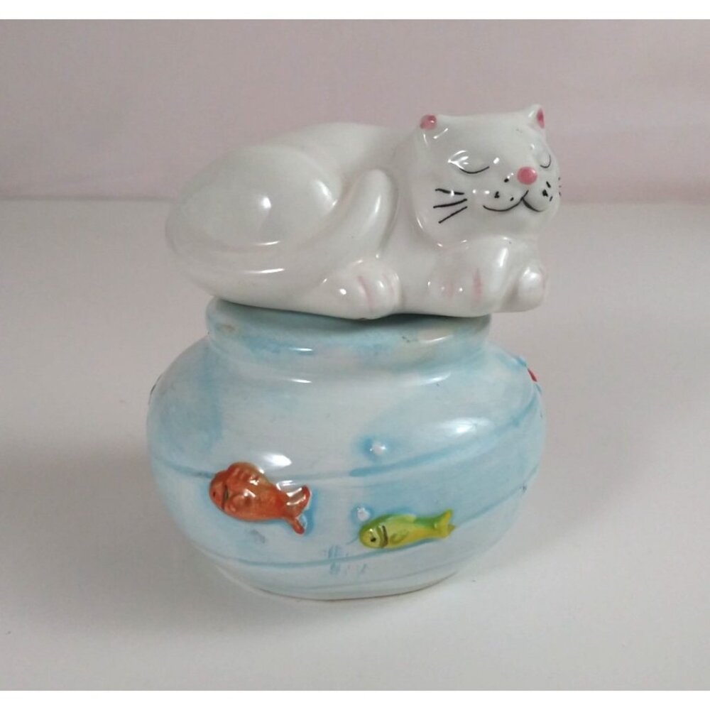 Vintage Home Trends Kitten Sleeping On Fishbowl Stacking Salt & Pepper Shakers